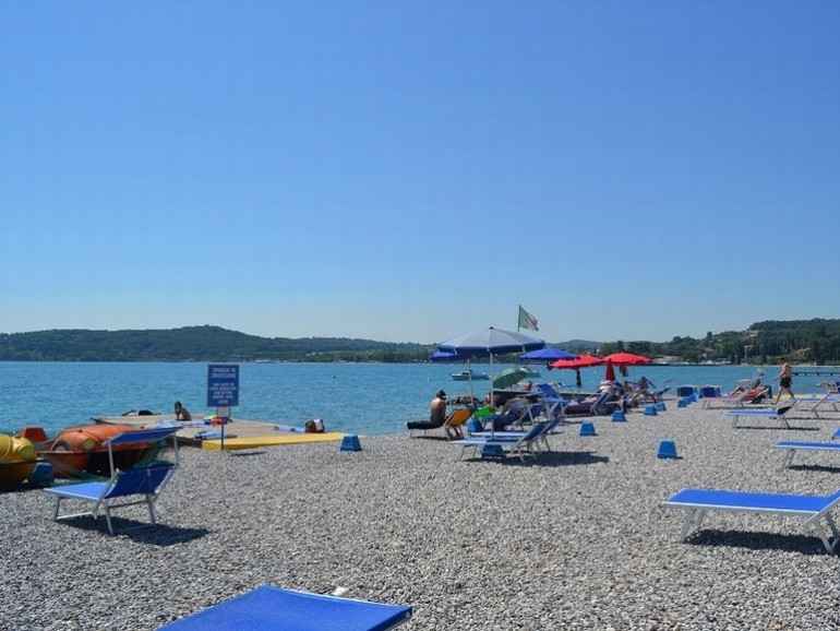 Spiaggia-Lido-di-Padenghe02 - Spiaggia-Lido-di-Padenghe02
